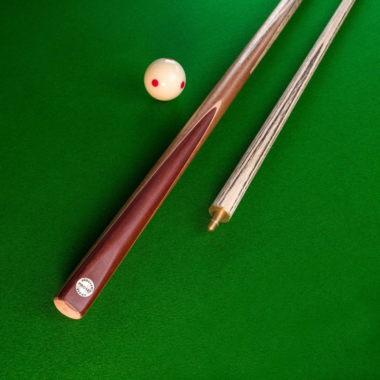 PRO147 Traditional CHAMPION 57 Inch 2 Piece Pool Snooker Cue with 9.5mm Tip - SE13 PRO147