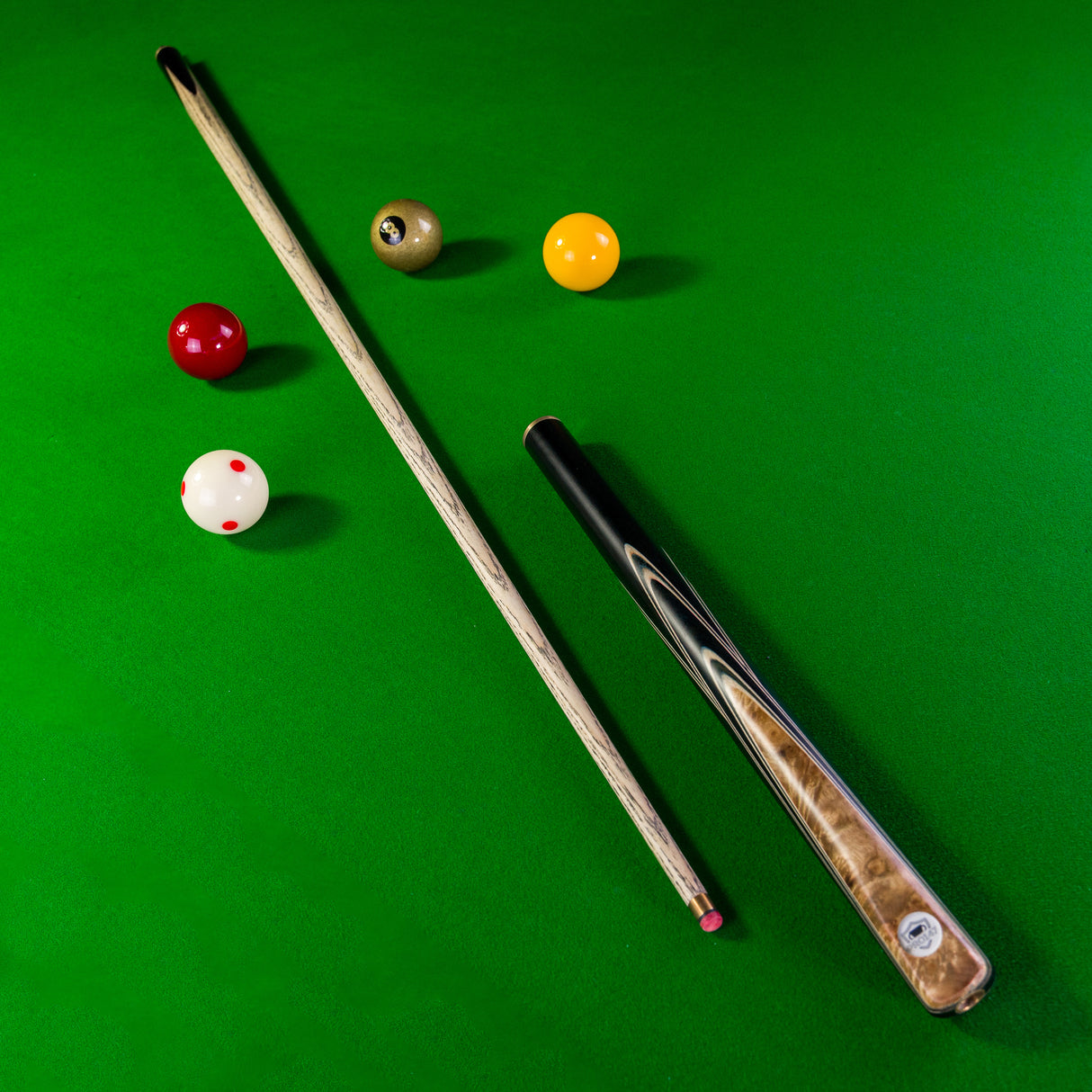 PRO147 Pearl Series Gold Burl 3/4 Joint Cue with 9.5mm Professional Red Leather Tip