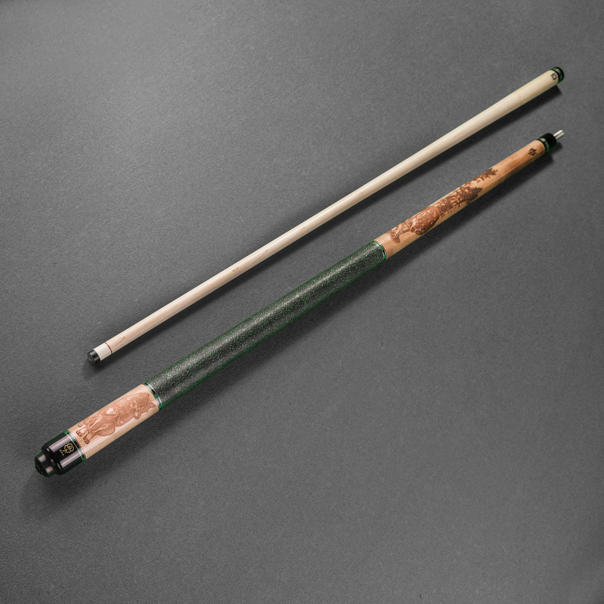 McDermott GREAT WOLF Hand Crafted G-Series American Pool Cue 13mm tip –G338