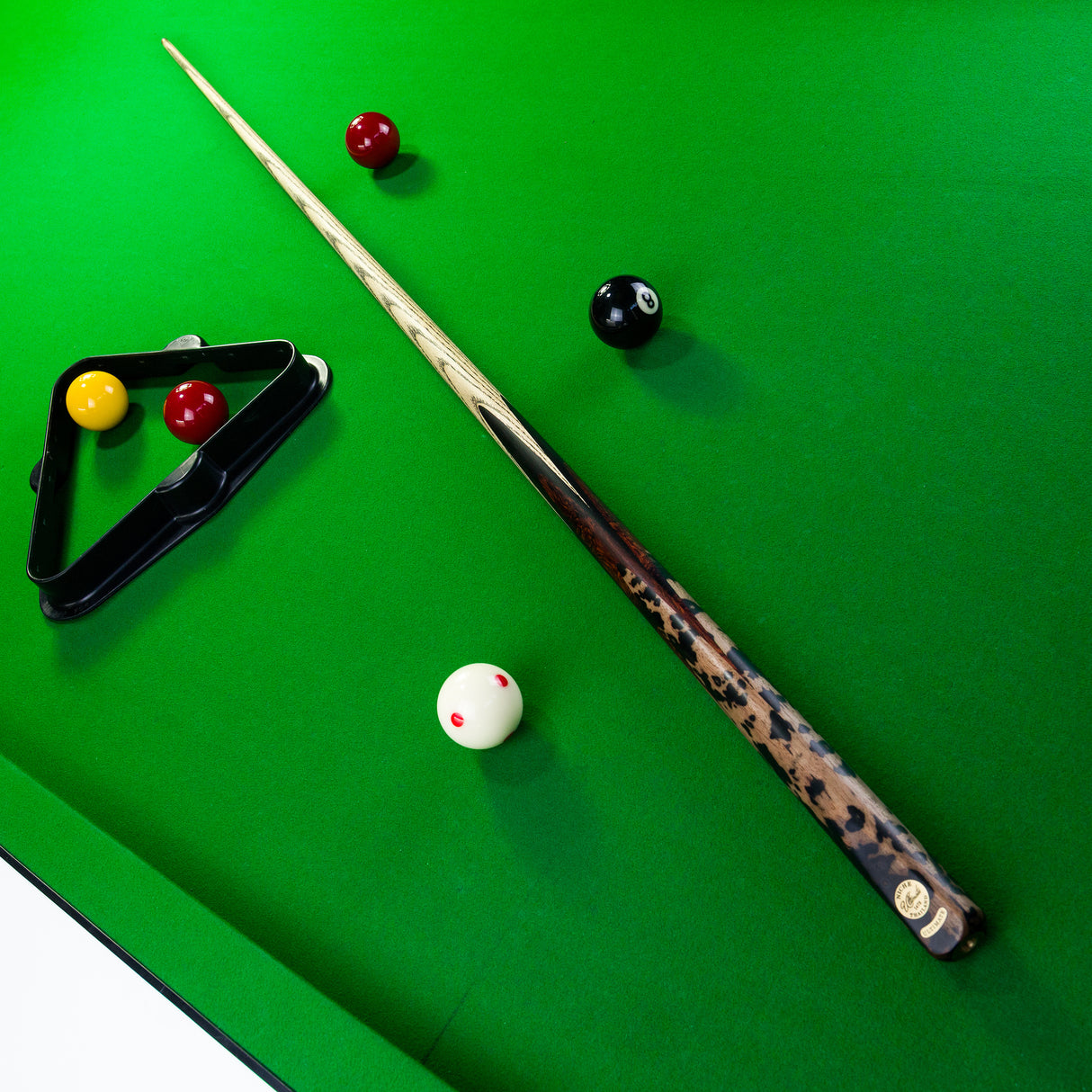 Niche Cues Thailand One Piece Snooker Cue 9.5mm Tip - Ultimate Series