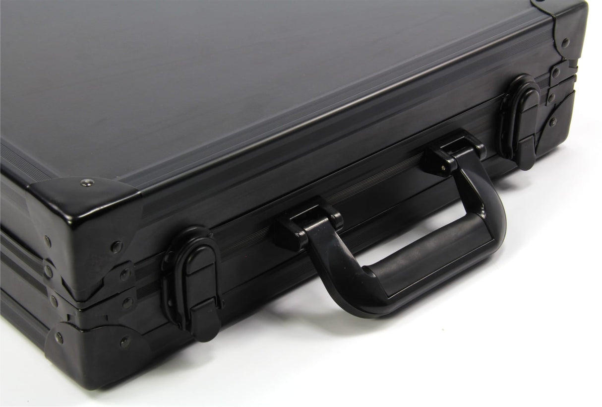 Jonny 8 Ball Black Aluminium Luxury Pool Ball & Accessories Flight Case – MK2