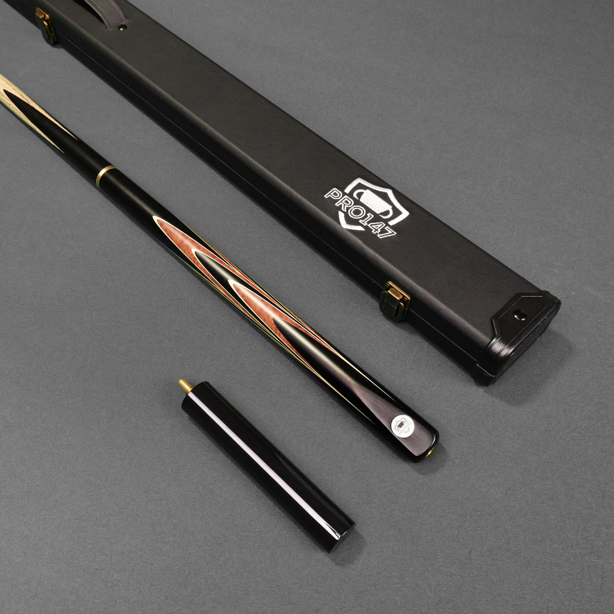 PRO147 Saturn Eclipse 3/4 Joint Snooker and Pool Standard Cue and Case Set with 9.5mm Green Layered Tip
