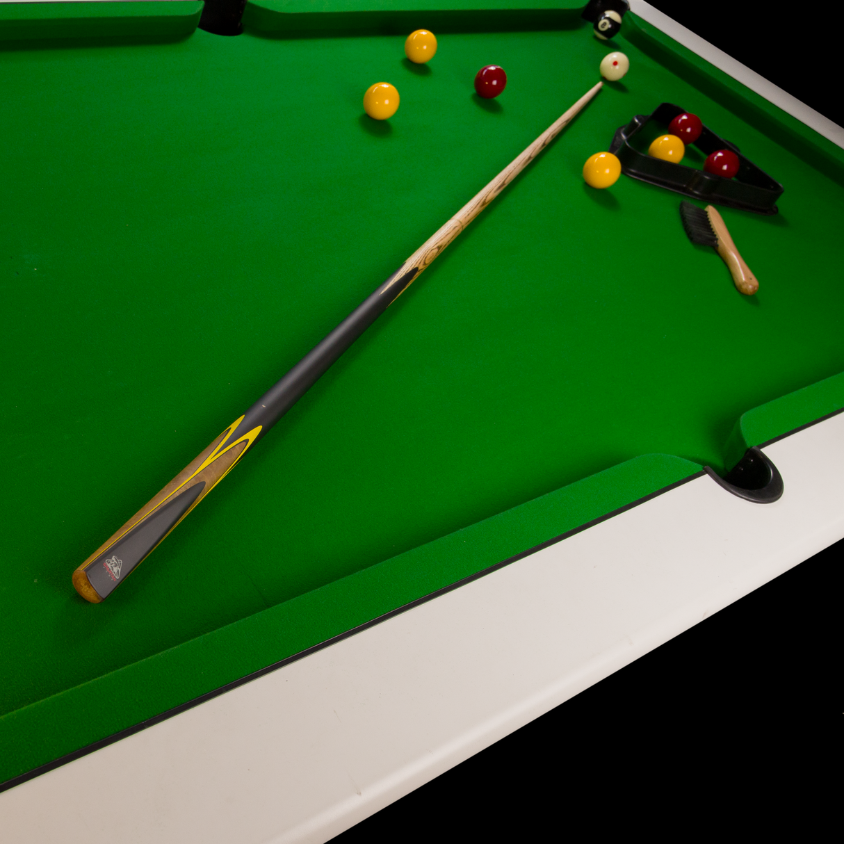 Spartan Fury CONQUEST 2 Piece Snooker Pool Cue and Soft Case Set 9.5mm Tip