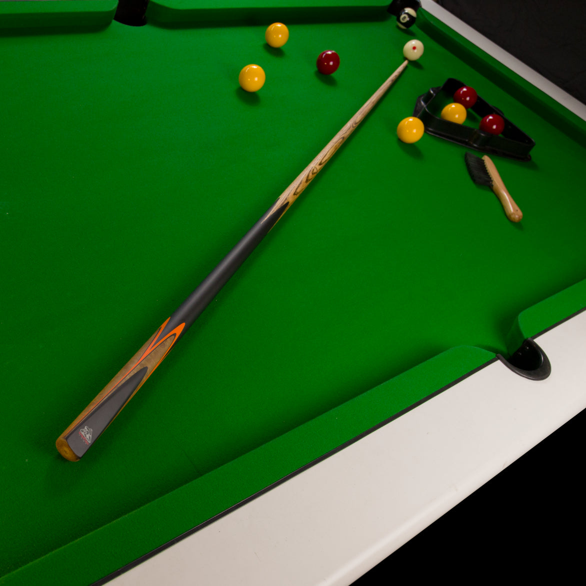 Spartan Fury CONQUEST 2 Piece Snooker Pool Cue and Soft Case Set 9.5mm Tip