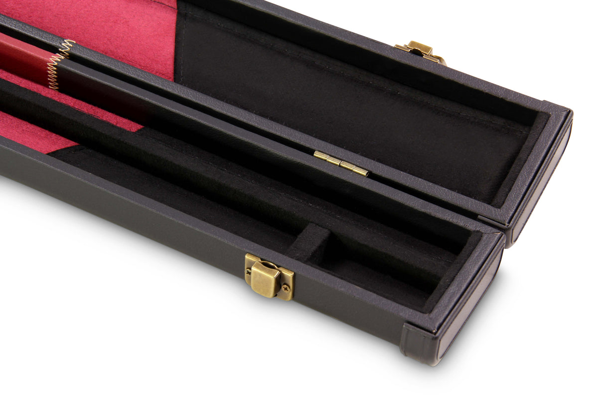 Deluxe 3/4 CHEQUERED Cue Case with Plastic Ends and Horizontal Chalk Compartment