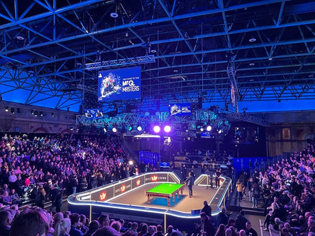 The Masters Snooker 2024: Records Tumble Cue + Case