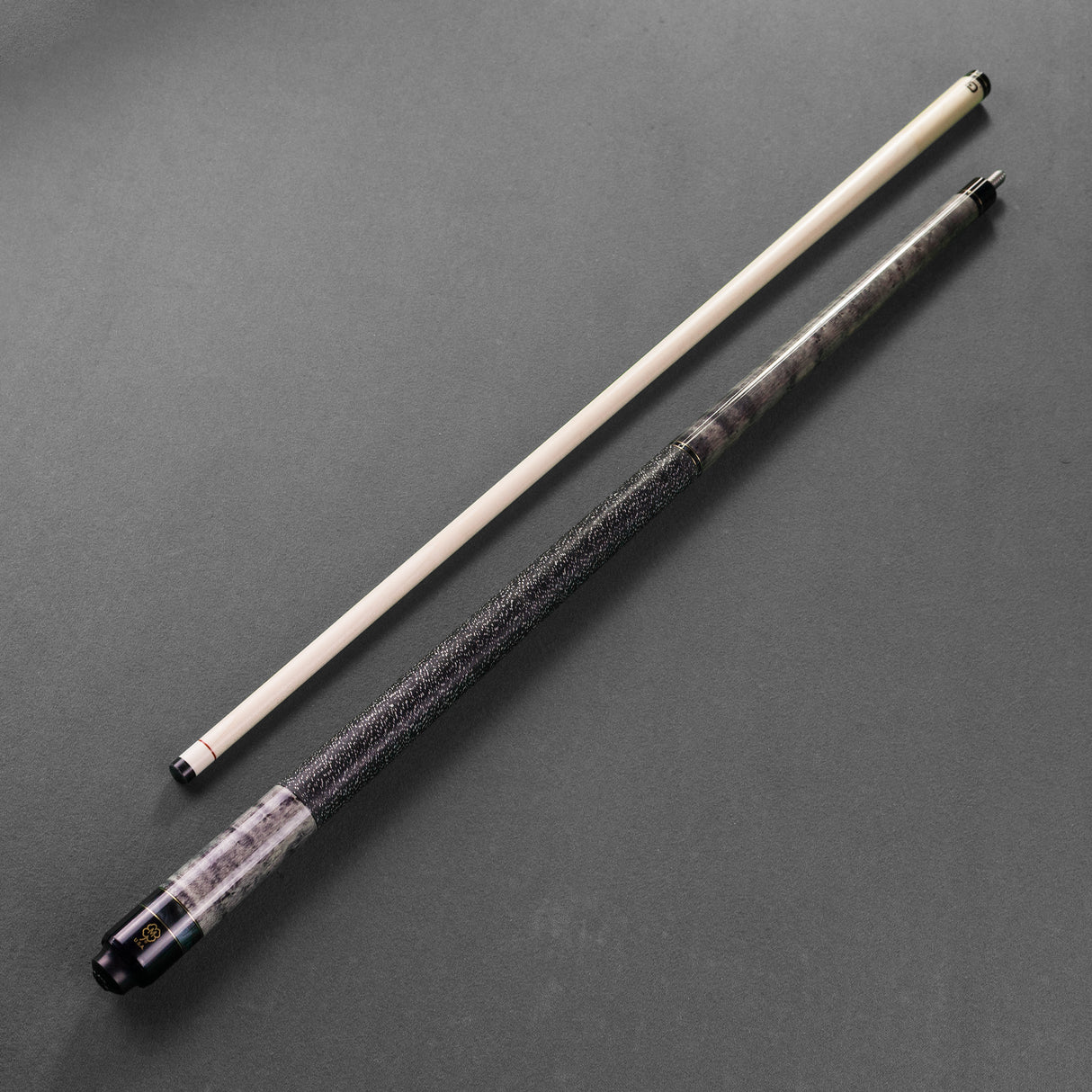 McDermott Hand Crafted G-Series American Pool Cue 13mm tip – G210