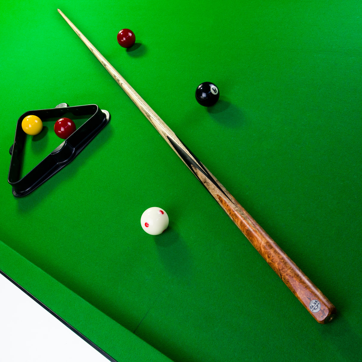 Niche Cues Thailand One Piece Snooker Cue 9.5mm Tip - Standard Series