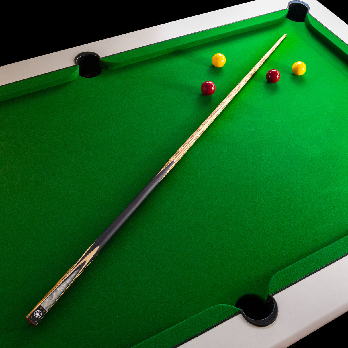 Jonny 8 Ball Marble 2 Piece Snooker and Pool Cue and Case Set 9mm Tip