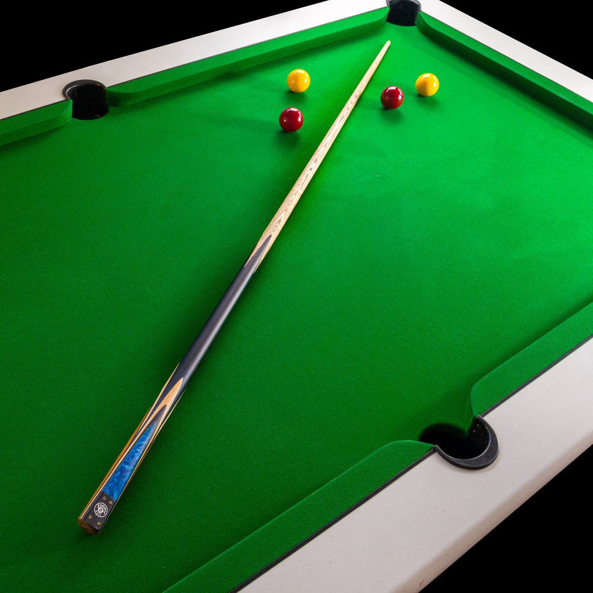 Jonny 8 Ball Marble 2 Piece Snooker and Pool Cue and Case Set 9mm Tip