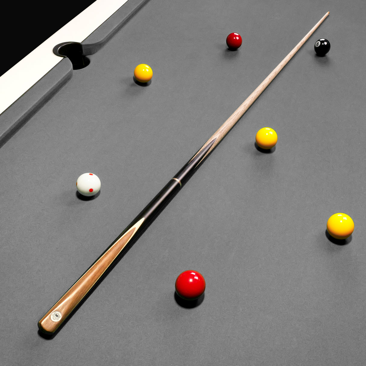 PRO147 Hurricane Black Walnut 3/4 Heavy Weight Snooker Pool Cue with 9.5mm Tip