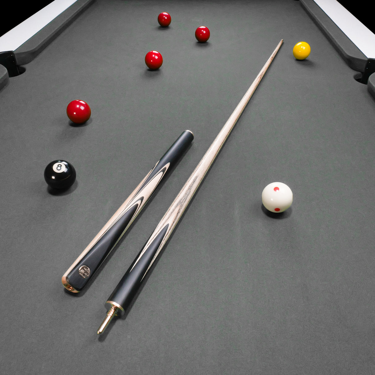 Baize Master Lunar Marksman ¾ Joint English Pool Cue with 8.5mm Baize Master Pro Impact Hybrid Tip