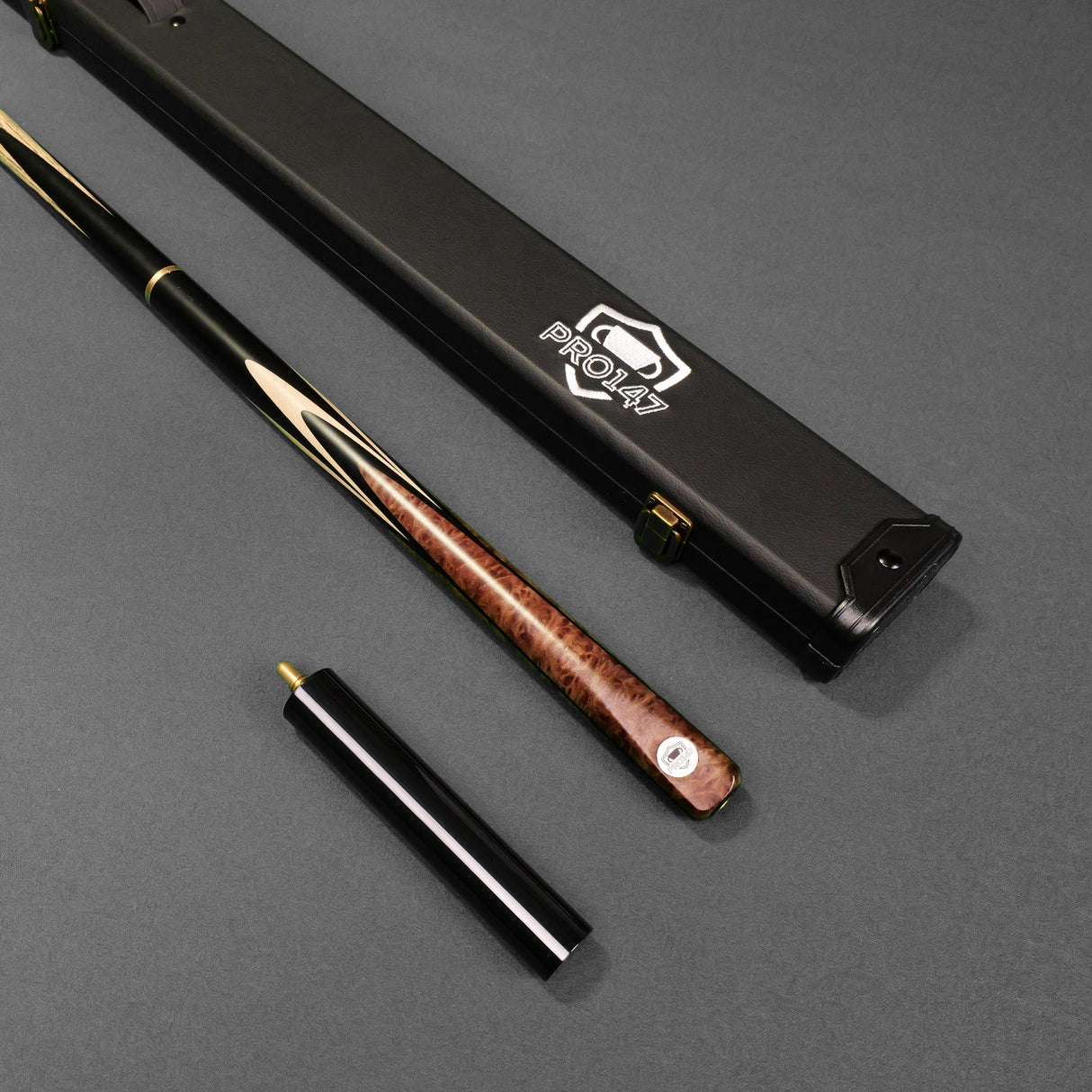 PRO147 Maple Eclipse 3/4 Joint Snooker and Pool Standard Cue and Case Set with 9.5mm Green Layered Tip