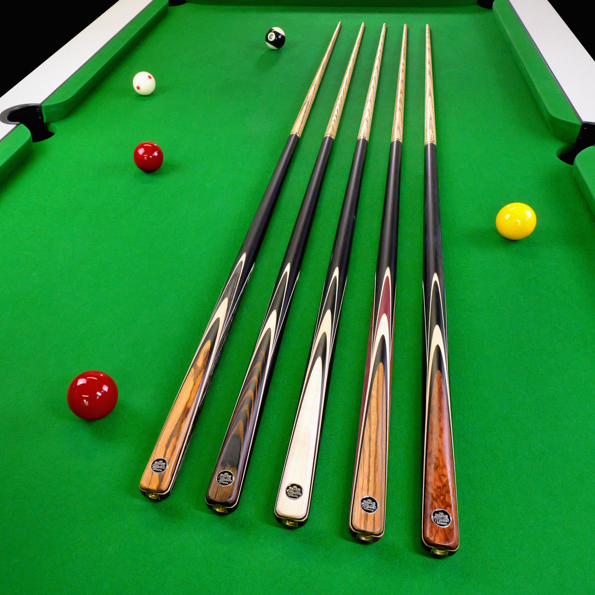 Baize Master BLACKLINE ELITE 2 Piece Snooker and Pool Cue and Case Set 9.5mm Layered Tip