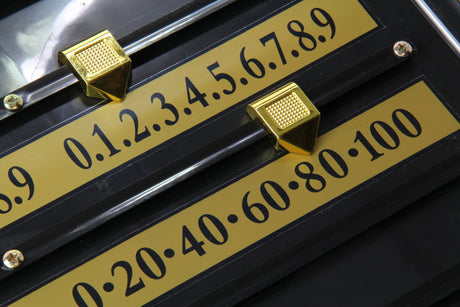 Black Plastic Economy 4 Player Snooker Scoreboard with Brass Coloured Plastic Markers Cue & Case