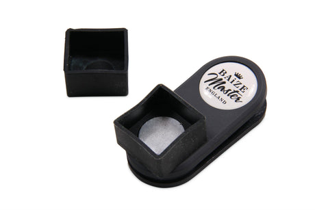 Baize Master T-MAG Magnetic Round Chalk Holder and Taom V10 Chalk